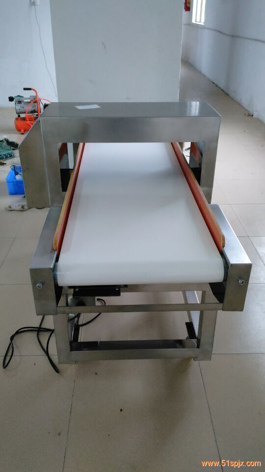 金屬探測儀(最牛遠程金屬探測器)